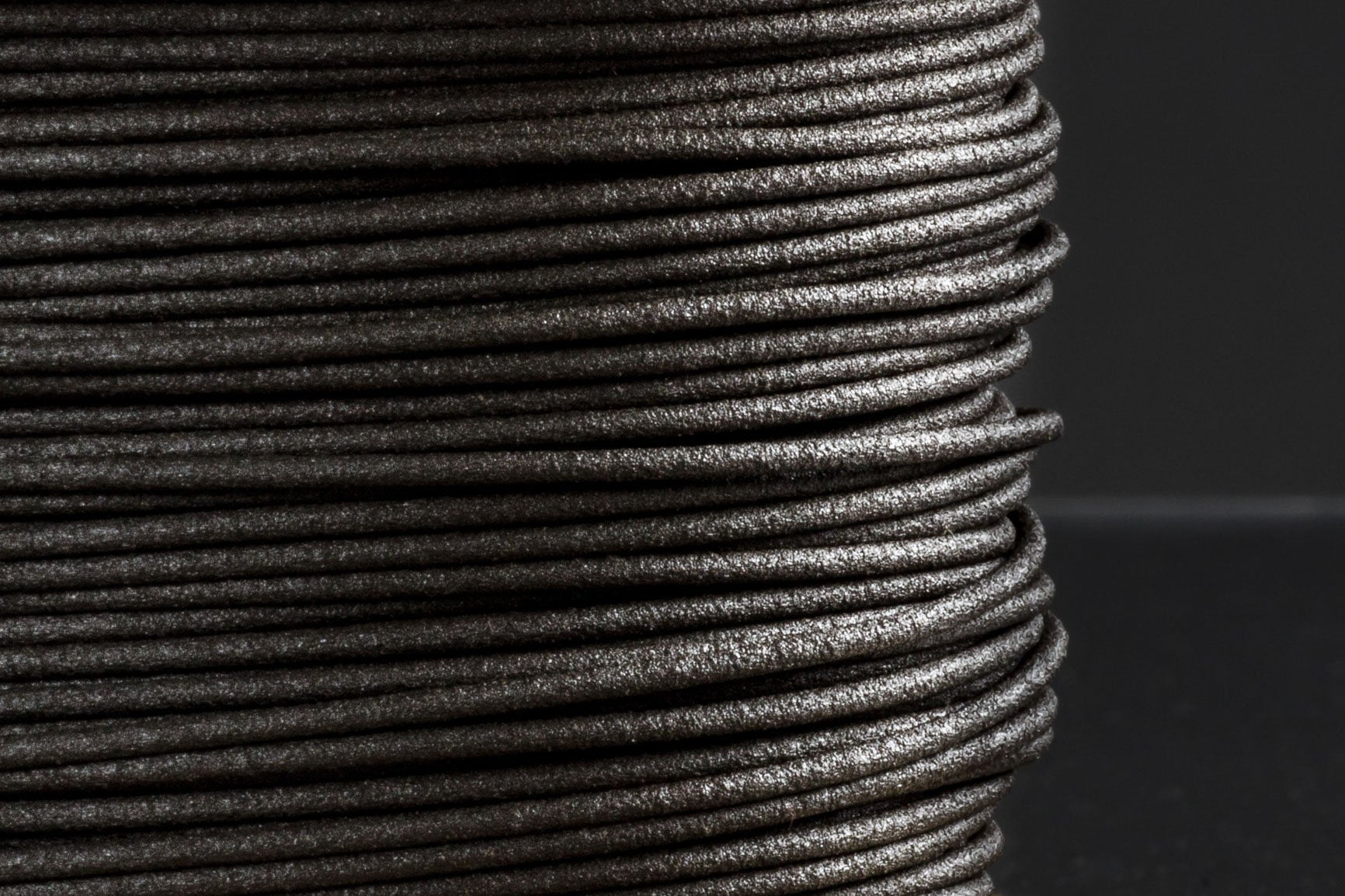 Holz Filament Schwarz WOOD-PLA FILAMENT REDLINE FILAMENT